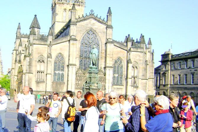 Full Day Tour of Edinburgh Including Lunch With A Local Expert - Who Will Love This Tour?
