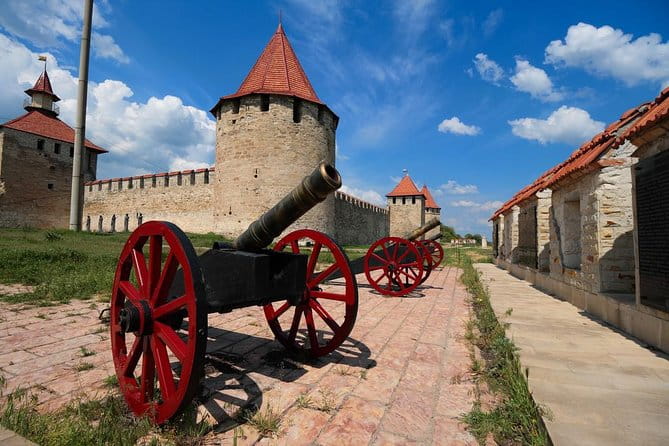 GROUP - Transnistria and Bender Fortress - Bender Fortress: A Medieval Defense and Ottoman Landmark