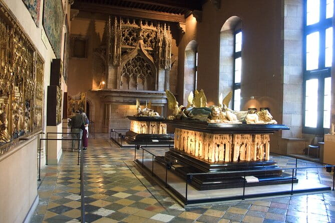 Guided tour of Dijon with your private professional guide! - Exploring Dijon with a Private Guide – An In-Depth Review