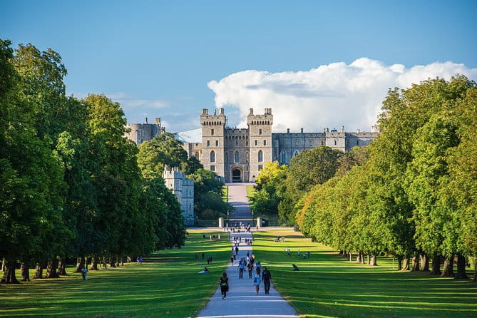 Heathrow to Southampton Private Transfer - The Sum Up