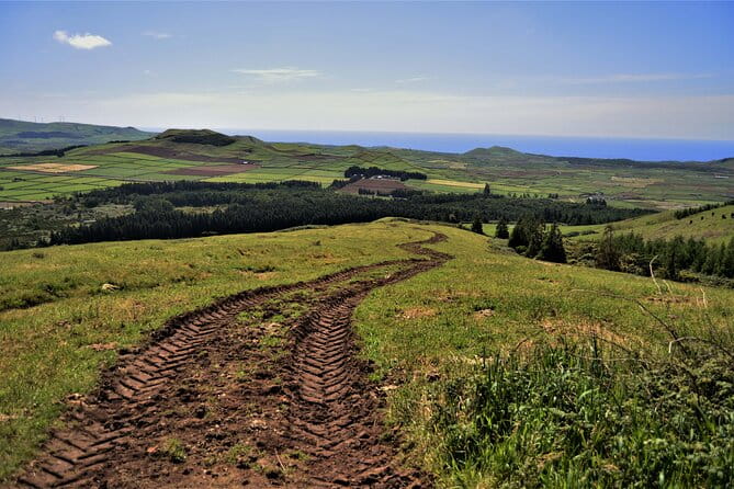 Hiking Trail: Passagem das Bestas - Terceira Island - Price and Logistics: A Worthwhile Investment