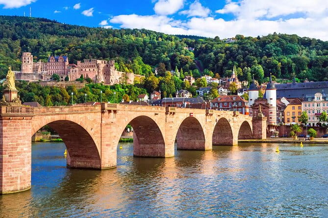 historic Heidelberg, Mercedes Museum/ Schwetzinger Schloß, privat - Entering the Magnificent Heidelberg Castle