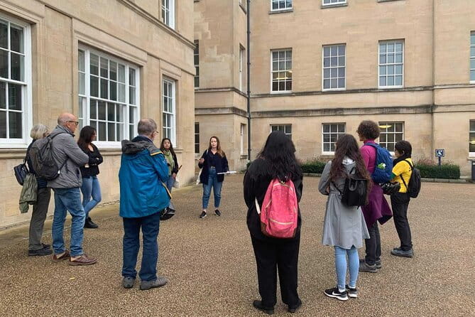 History of Medicine Tour - by Uncomfortable Oxford - Bodleian Library: Dissections and Medical Learning’s Origins