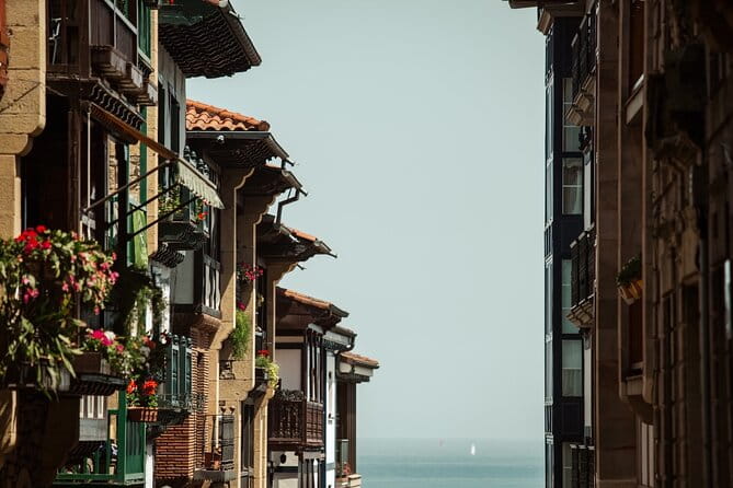 HONDARRIBIA SIGHTSEEING and PINTXOS - Private Gastronomic Adventure - FAQs