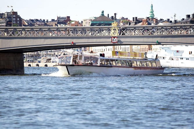 Hop-On Hop-Off Bus and Boat Ticket in Stockholm - Price and Logistics: Is It Worth It?