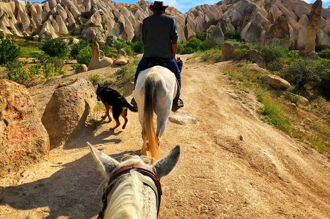Horse Riding in Cappadocia in fairy chimeys - The Experience: Guides, Logistics, and Atmosphere
