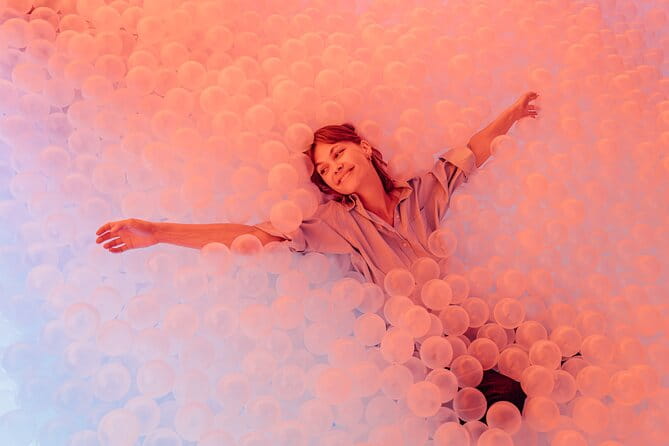 IKONO Berlin Immersive Experience - FAQ: Your Questions About IKONO Berlin