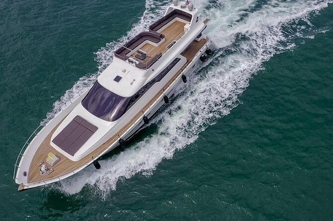 Istanbul: Private Bosphorus Tour On Luxury Yatch - What Makes This Tour Special