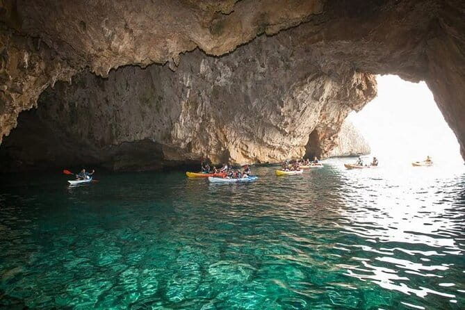 Kayak Javea Guided Cala Granadella, llop marí cave, cala en caló - FAQ