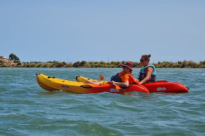 Kayak Rental in Praia dos Cavacos - Meeting Point and Logistics
