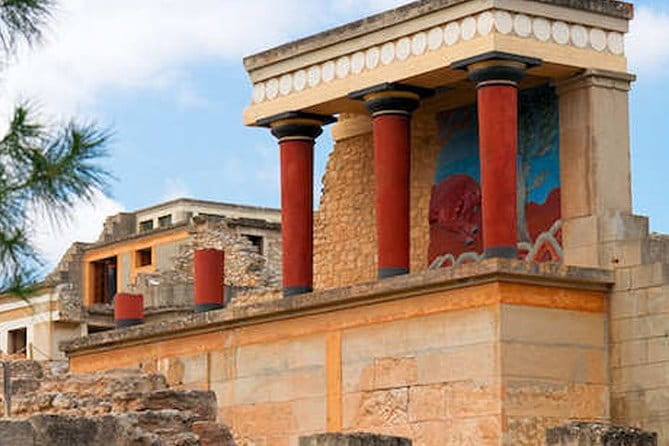 KNOSSOS & HERAKLION CRETE, day professional guided coach tour - Key points / Takeaways