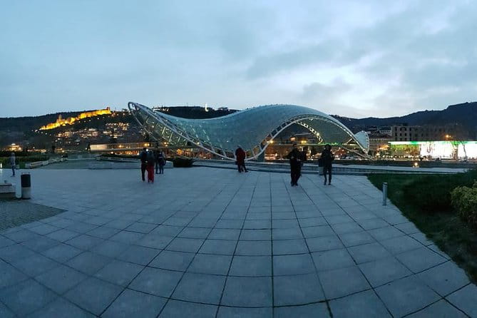 KUTAISI-TBILISI Shared Transfer - Who and When to Book