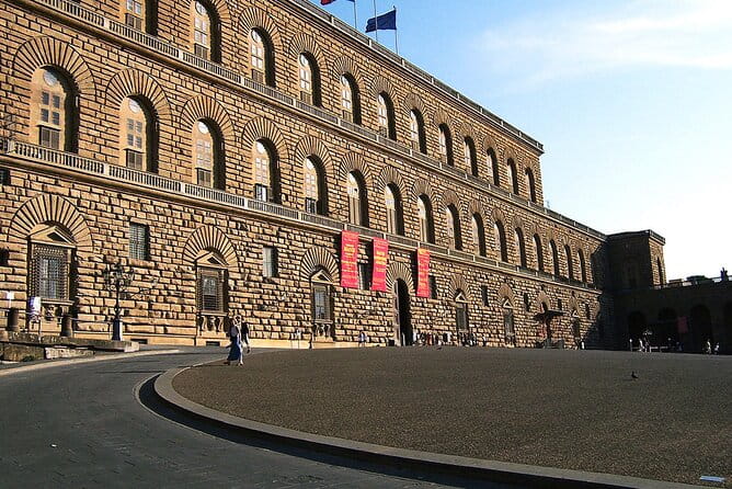 La Spezia Shore Excursion to Florence with guaranteed return on time - Frequently Asked Questions