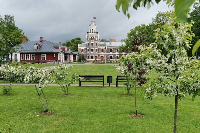 Latvia's Switzerland and Gauja National Park Tour - The Medieval Castle Ruins: A Peek into the Past