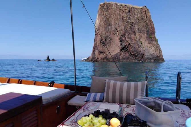 Lipari and Vulcano Private Boat Tour (7 hours) - The Sum Up
