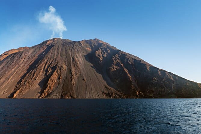 Lipari Panarea Stromboli By Night - FAQ