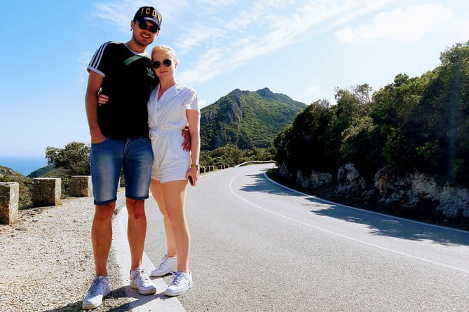 Lisbon´s South Sights & Wine Private Tour - Who Is This Tour Best For?