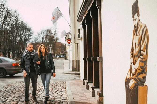 Live guide tour via WhatsApp - Vilnius Ghetto - Who Will Enjoy This Tour Most?