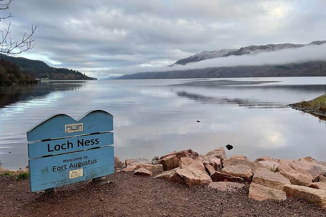 Loch Ness , Heilan Coos ,Great Glen , Fort William and Glencoe - A Scenic Start at Urquhart Castle