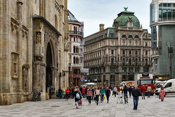 Lokafy Vienna Kid-Friendly Private Walking Tour with a Local - Deep Dive into the Itinerary and Highlights