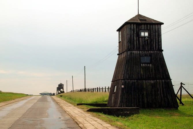 Lublin and Majdanek Small Group Tour from Warsaw with Lunch - Final Thoughts