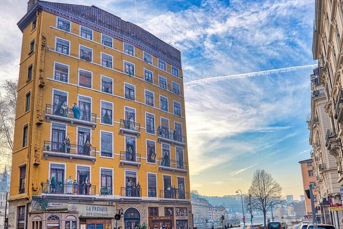 Lyon Scavenger Hunt and Sights Self-Guided Tour - Why This Tour Offers Good Value