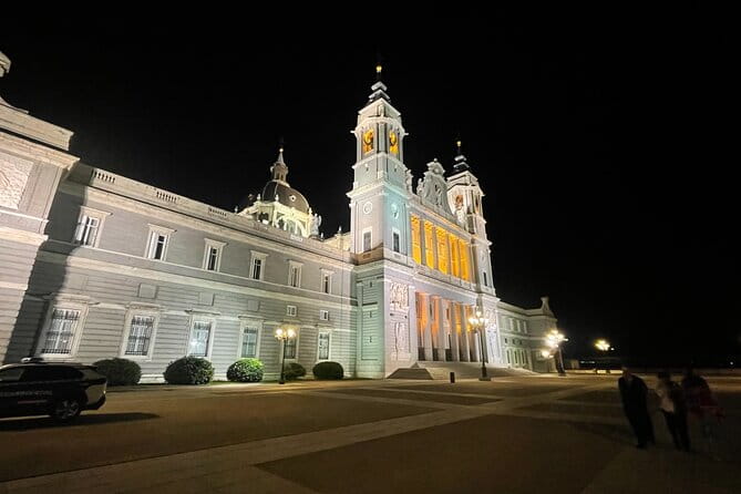 Madrid Evening Walking Tour and optional Flamenco Show - Price, Value, and Practical Tips