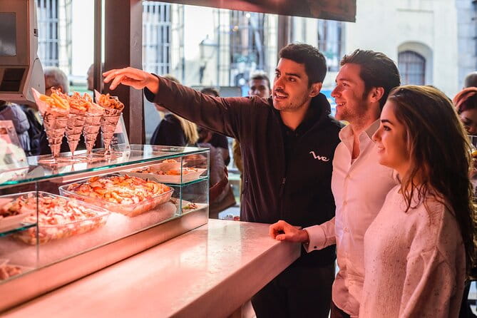 Madrid: Private Tour with a Local Guide - Price and Practical Considerations