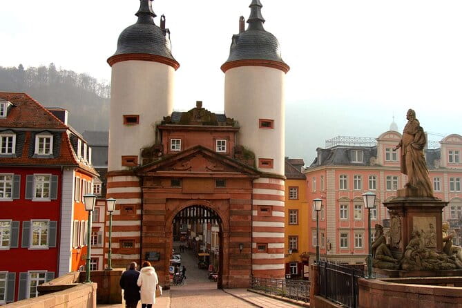 magnificent historic Heidelberg, private Tour, from Frankfurt - Cross the Old Bridge for Iconic Views