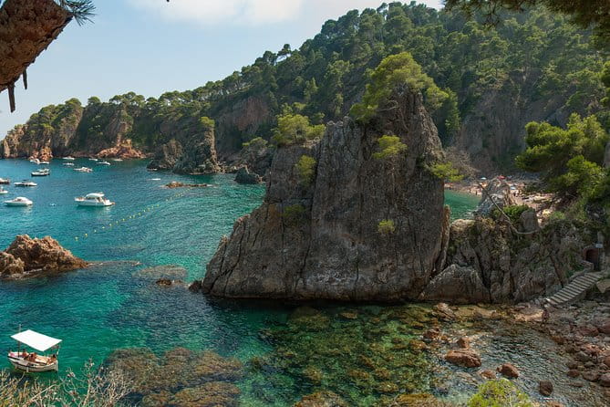 Medieval Costa Brava day-trip from Girona - Transportation, Group Size, and Practicalities