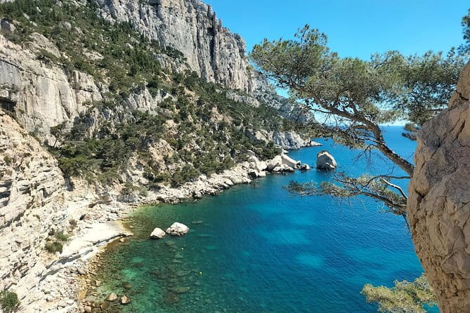Mediterranean Dream : Cassis, Calanques Boat Ride & Appetizer - The Balance of Price and Experience