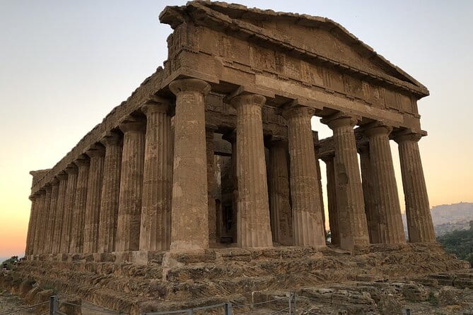 Minivan/Car Tour from Syracuse to Agrigento and Scala dei Turchi - FAQ