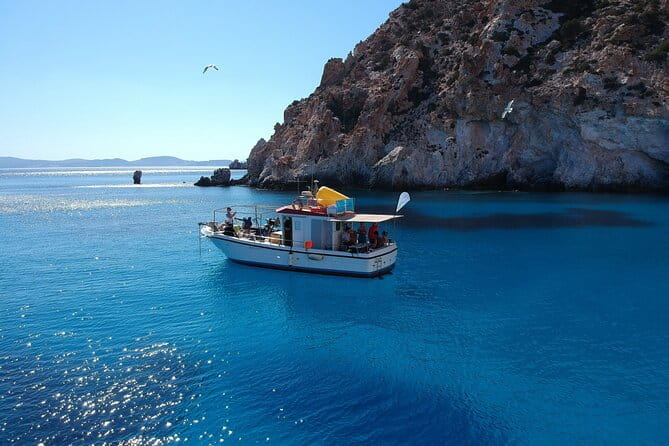 Morning Group Cruise from Milos To Polyaigos - Who Would Enjoy This Tour?