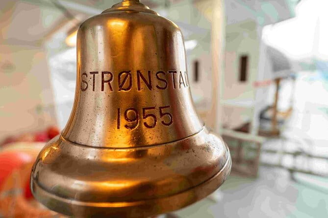 Northern Light cruise on the vintage vessel MS Strønstad - The Sum Up