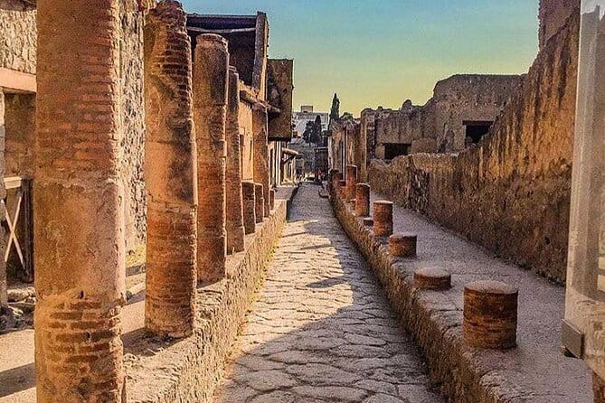 One day excursion to Pompeii and Vesuvius from Positano - Practical Tips