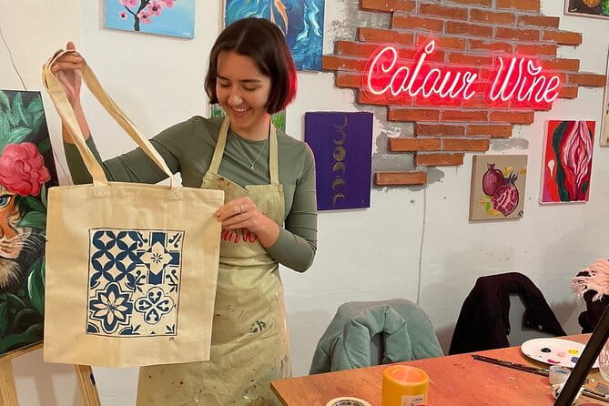 Painting on Tote Bags Workshop with Welcome Drink - Final Thoughts