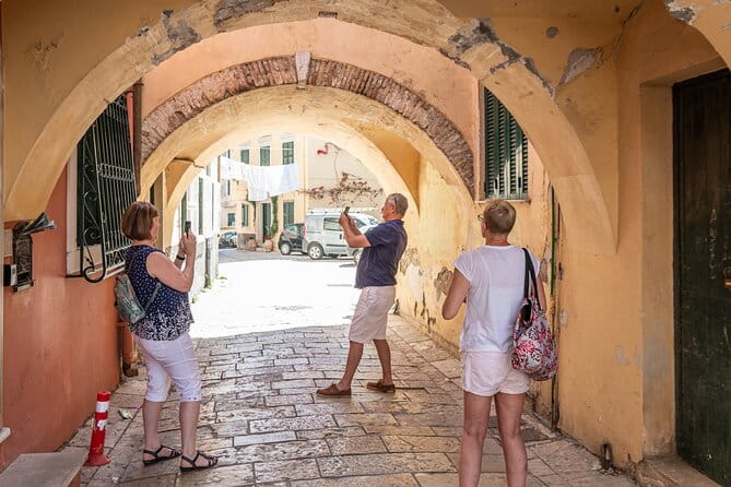 Photography workshop & tour in Corfu Old Town - Who Should Book This Tour?