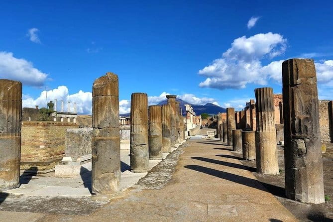 Pompeii: 2-Hour Walking Tour with professional guide - Final Thoughts