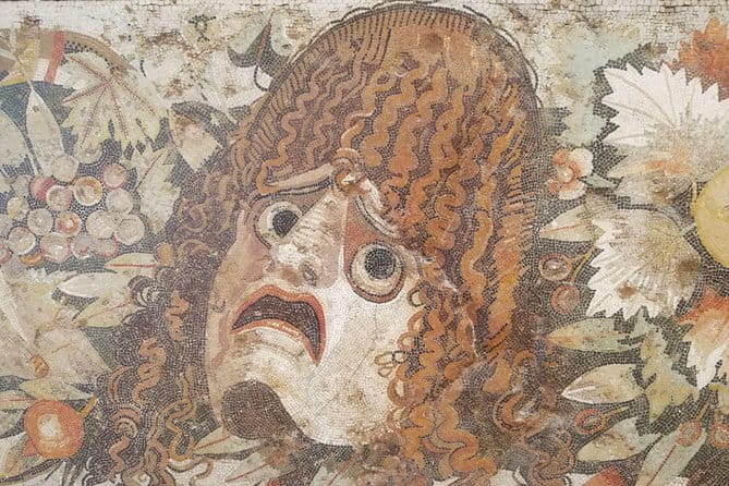 Pompeii: living with the volcano - Exploring Pompeii’s Streets: Walking Through A Living Museum