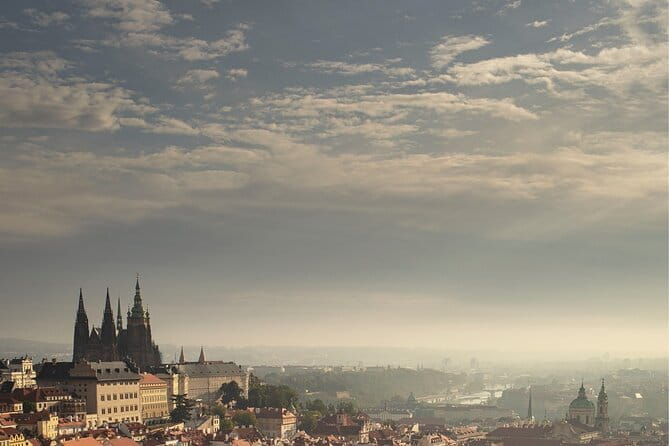 Prague Photoshoot for Couples, Betrothed, Family & Friends - Who Will Love This Experience?