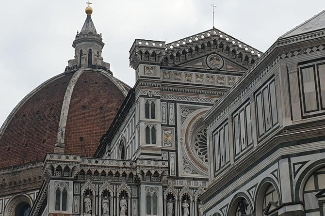 Priority entrance: Florence Cathedral and close-up view of the Frescos - Inside the Cathedral: A Feast for the Eyes