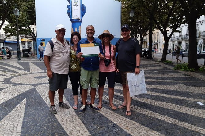 Private 2-Hour Sightseeing Tour in Lisbon - What the Experience Means for You