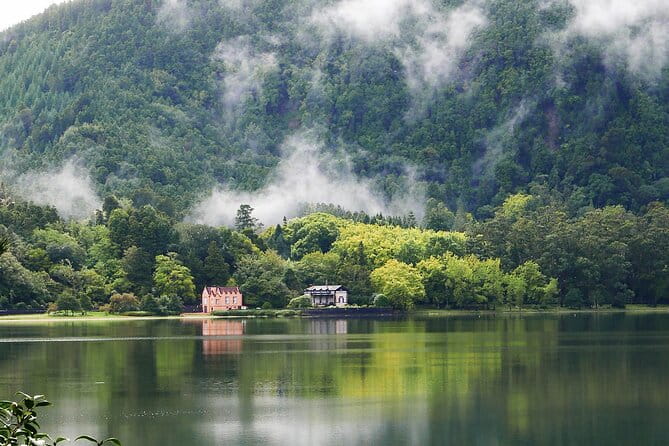 Private - All of Furnas, Tea Plantation, ticket to Beija included - FAQ