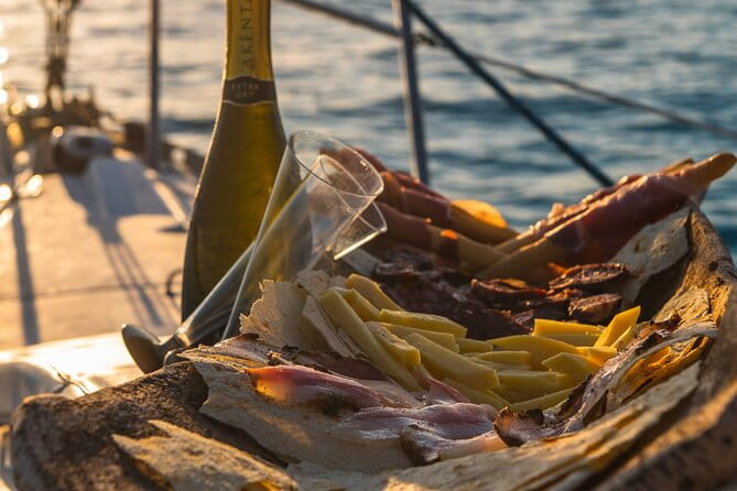 Private Asinara and La Pelosa Sunset Sailing Tour - Price and Logistics: Is It Worth It?