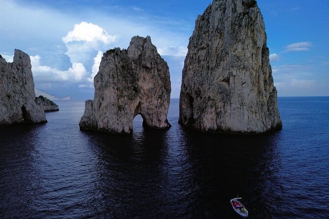 Private Boat Tour Sea Day, Charm and Freedom 6H - In-Depth Itinerary Breakdown