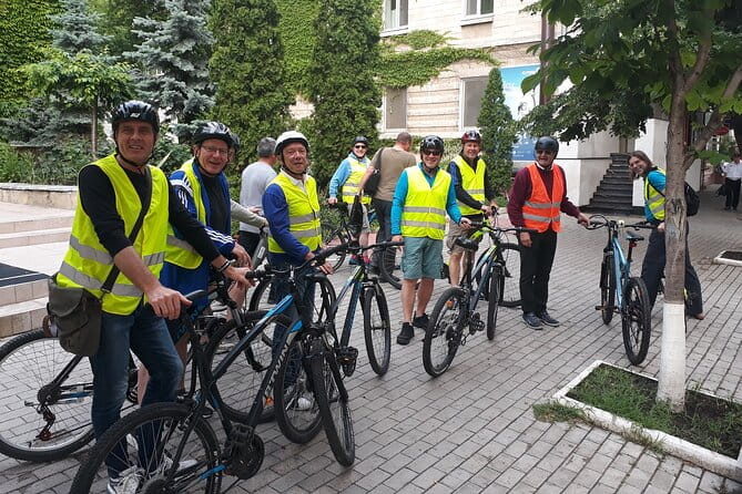 Private Chisinau Bike Tour - FAQ about the Private Chisinau Bike Tour