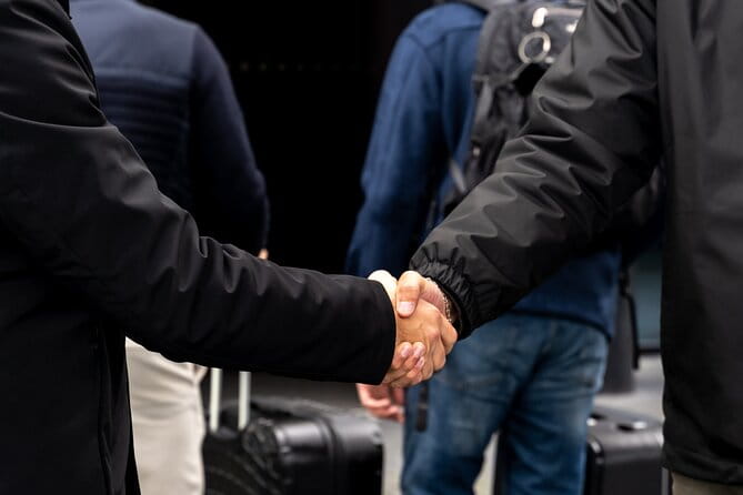 Private Cruise Transfers: AMS, Rotterdam, IJmuiden - What to Expect at Pickup and Drop-off