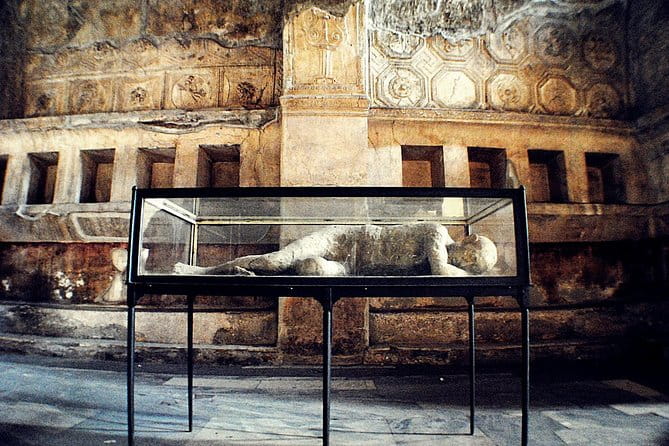 Private Day Escape: Pompeii, Sorrento and Positano from Naples - FAQ