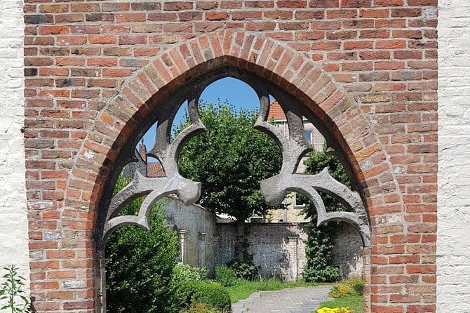 Private Full-Day to Bruges Sightseeing Tour from Amsterdam - Price and Value