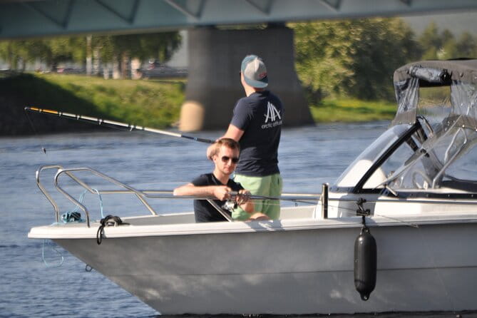 Private Guided Fishing Boat Tour in Rovaniemi - FAQs
